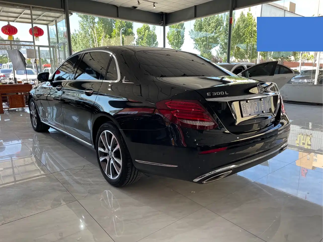 Mercedes-Benz E-Class 2016 E 300 L Fashion Type фото 7