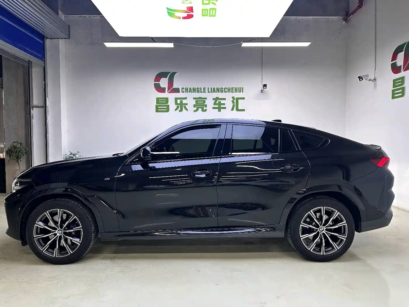 BMW X6 2022 Facelift xDrive30i M Sport Package фото 13