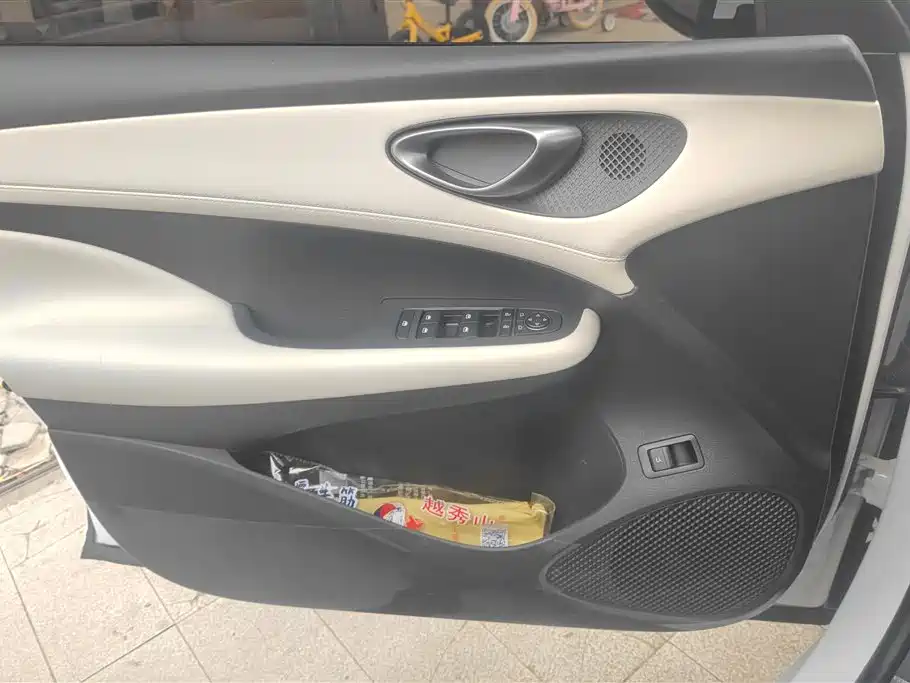 BYD Hai Bao 05 DM-i 2025 DM-i Smart Drive Edition 55KM Luxury фото 7
