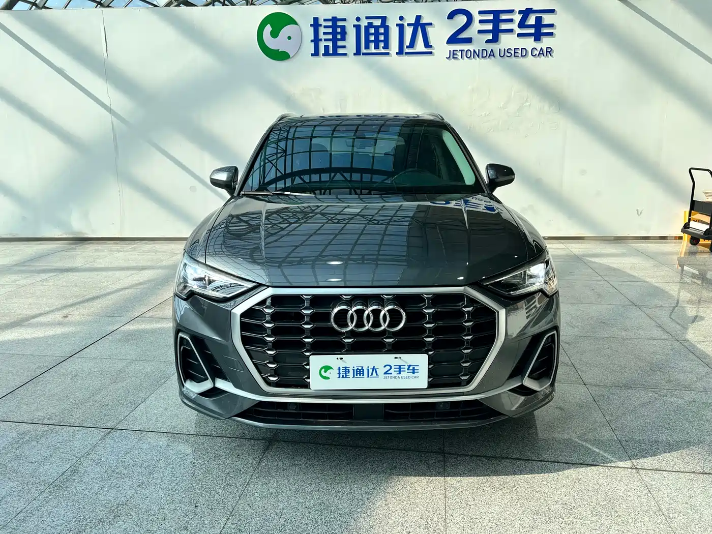 Audi Q3 2022 40 TFSI Fashion Dynamic фото 3