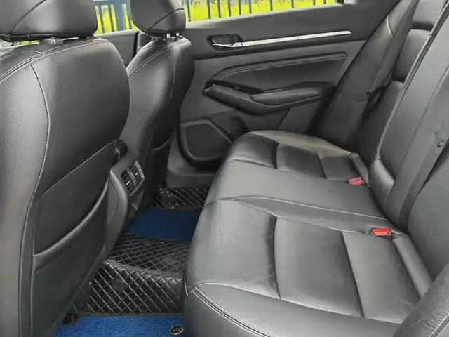 Nissan Teana 2021 2.0L XL Comfort — фото 4