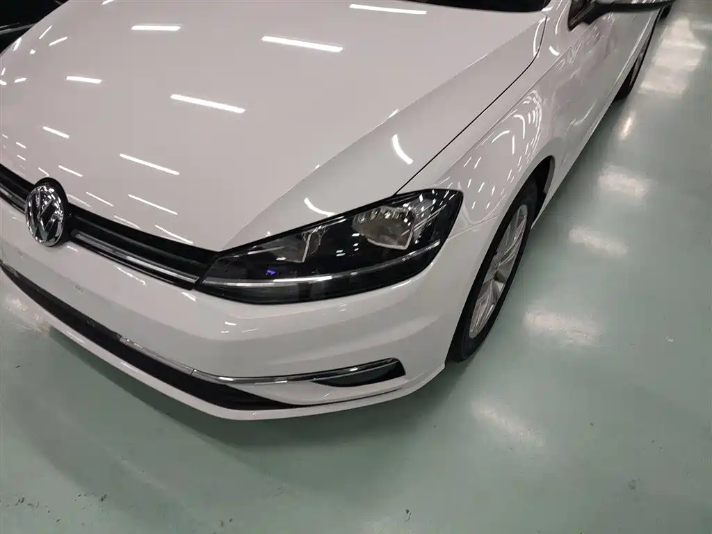 Volkswagen Golf 2018 230TSI Automatic Comfort фото 16