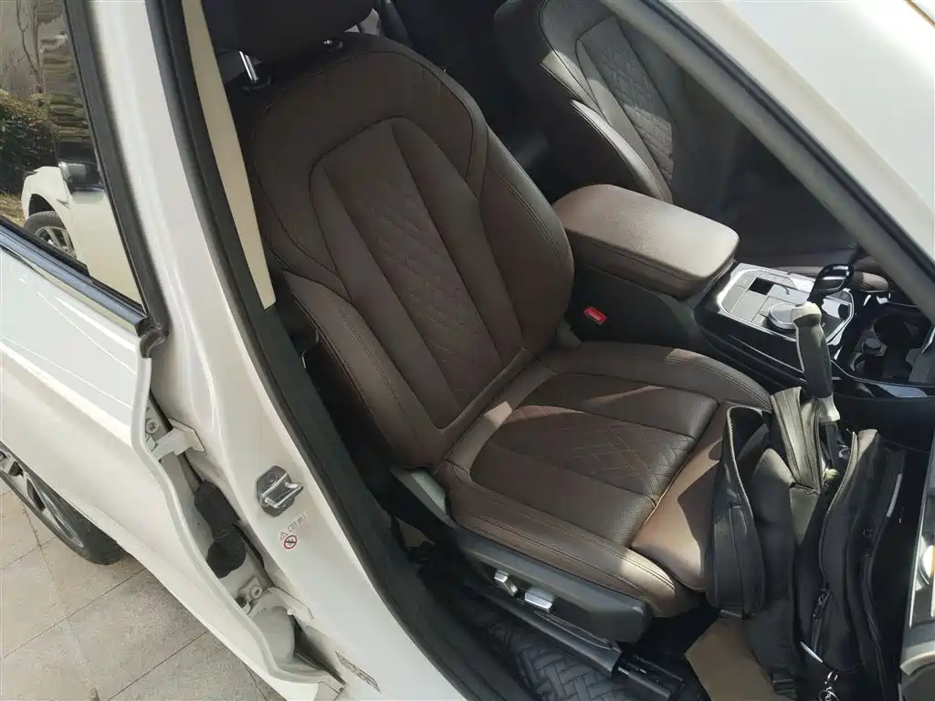 BMW X3 2022 Facelift xDrive30i Premium M Night Package фото 25
