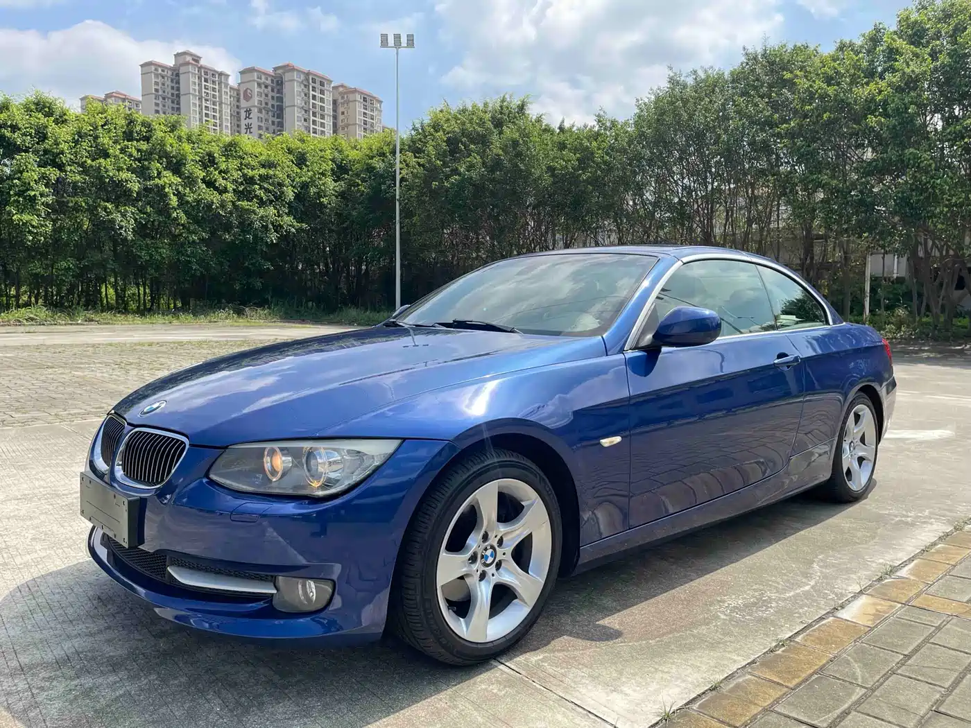 BMW 3 Series 2011 325i Luxury