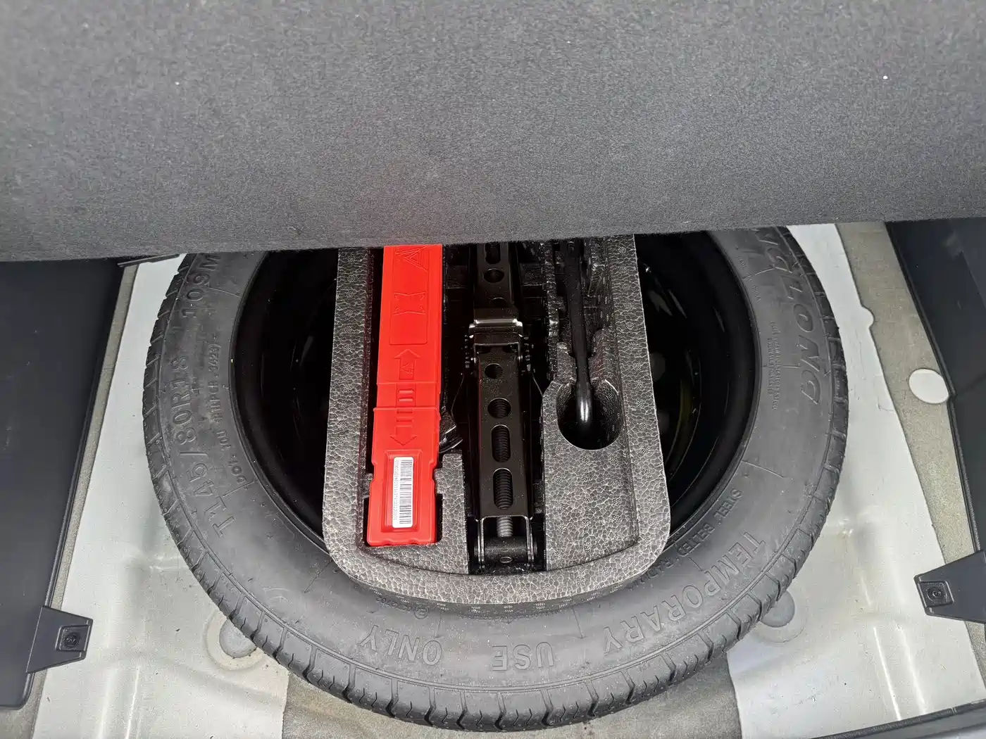 Geely Emgrand X6 2024 2021 Model PRO 1.4T Automatic Premium