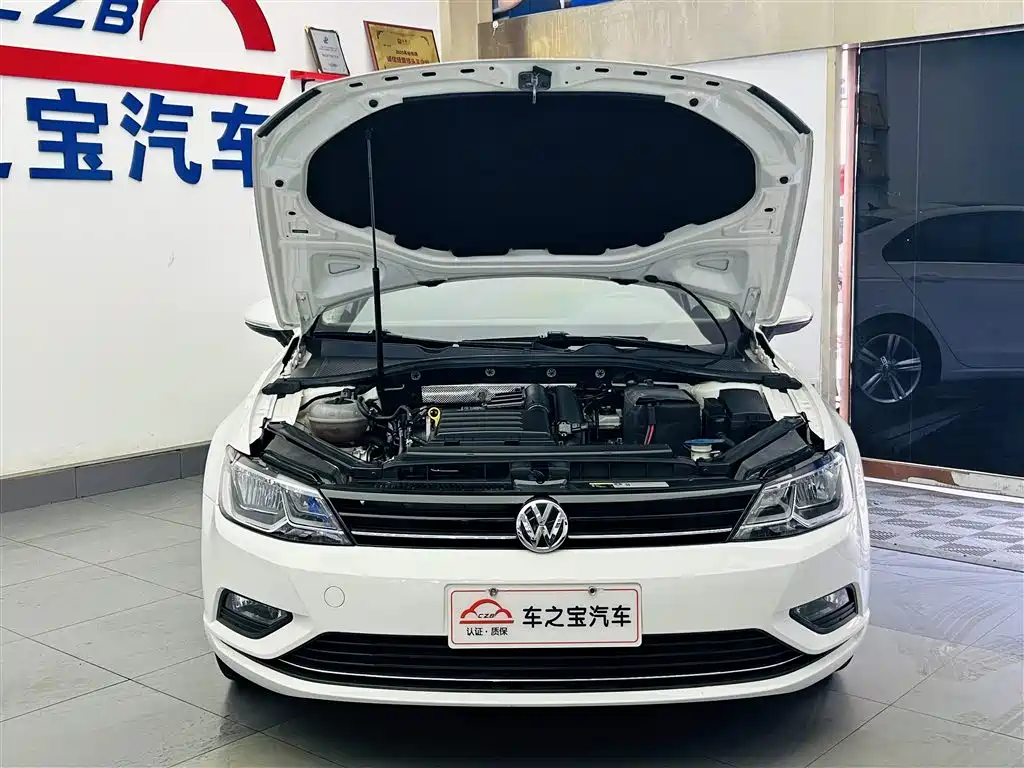 Volkswagen Lamando 2017 280TSI DSG Comfort Edition фото 26