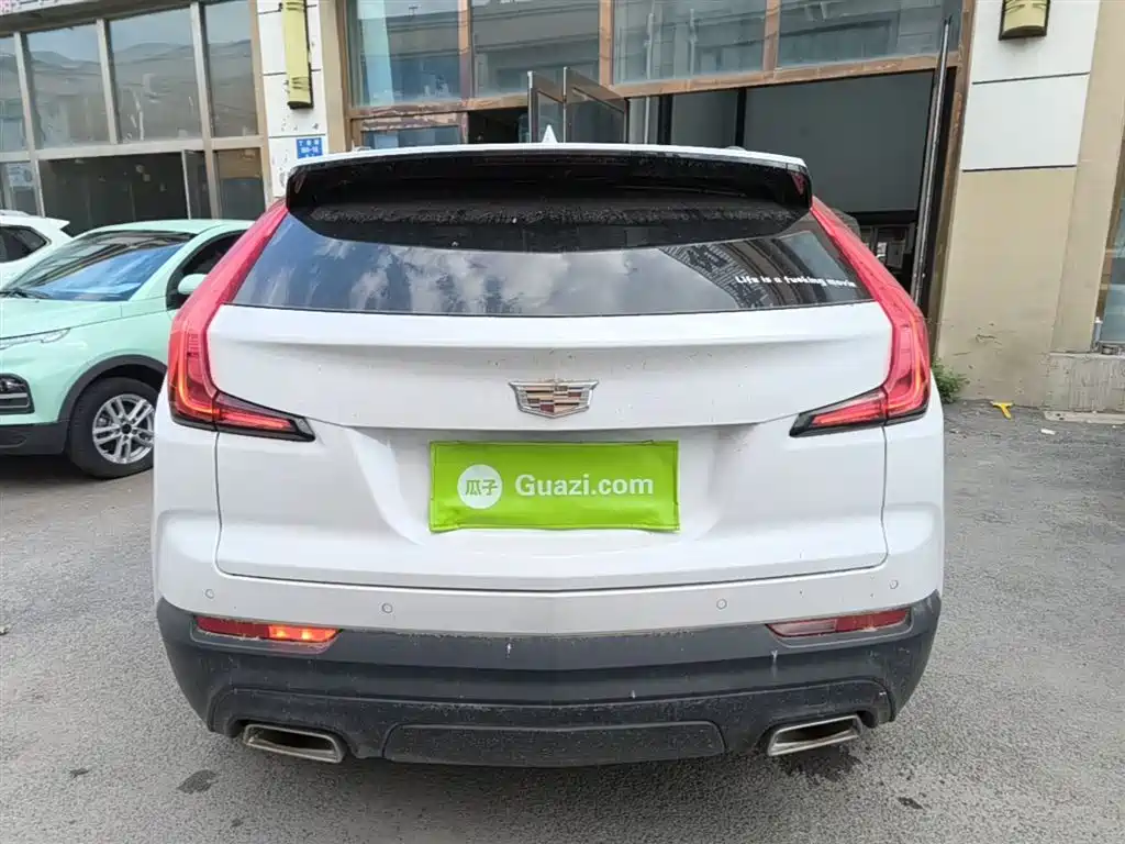 Cadillac XT4 2021 28T FWD Technology Edition фото 6