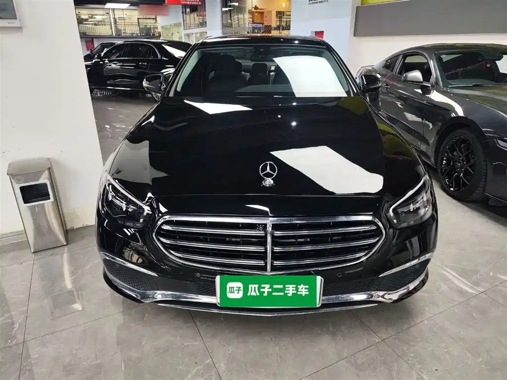 Mercedes-Benz E-Class 2022 Second Facelift E 300 L Luxury фото 3