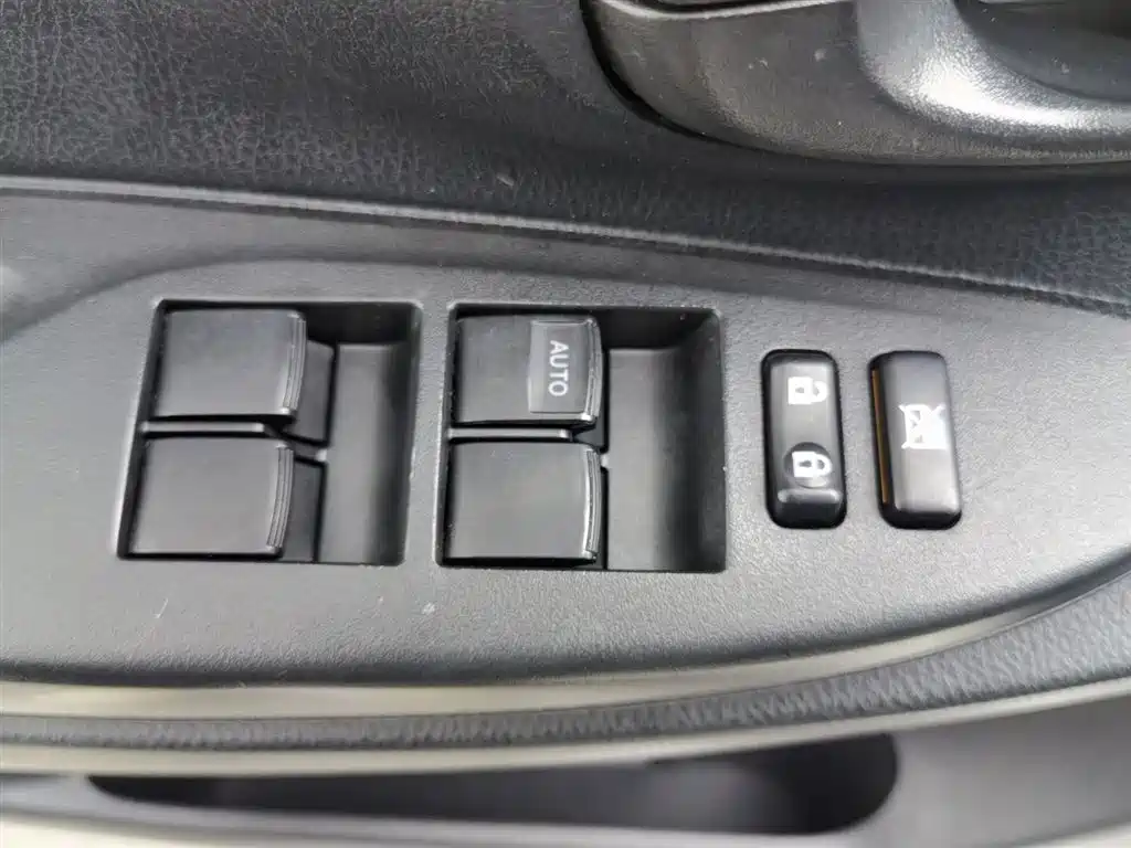 Toyota Vios 2014 1.5L Automatic Wisdom Edition фото 9