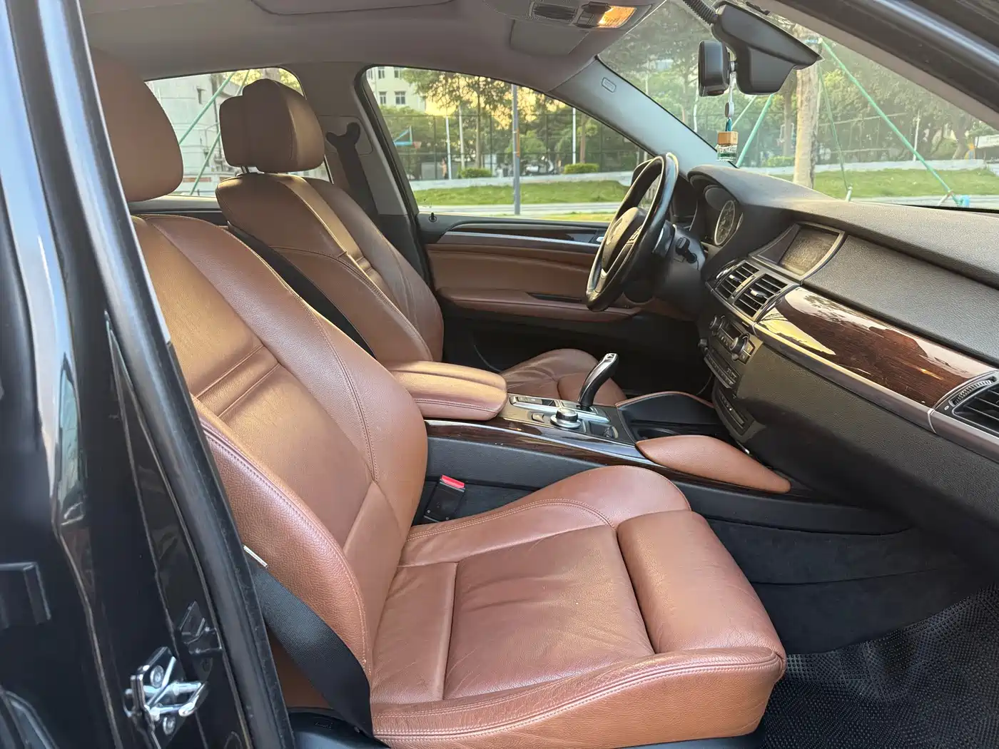 BMW X6 2009 xDrive35i фото 16