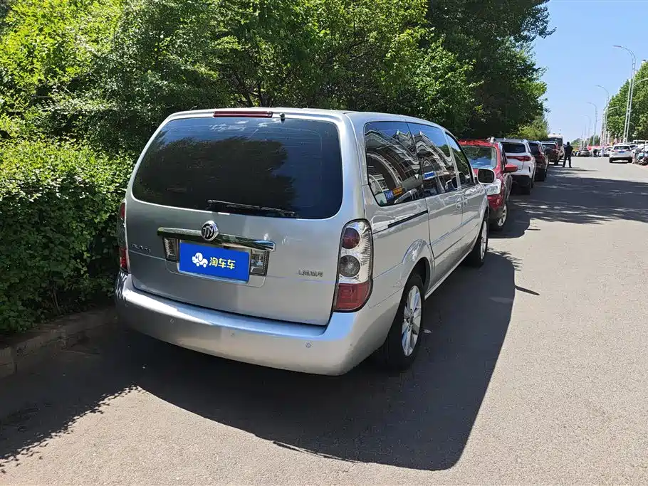 Buick GL8 2013 2.4L Executive Edition фото 3