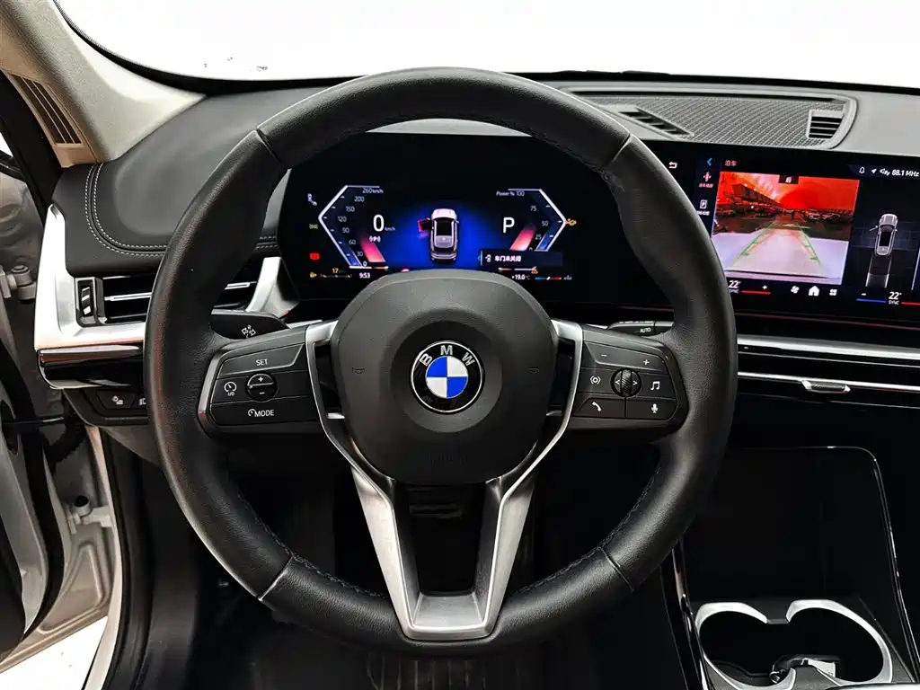 BMW X1 2023 sDrive20Li X Design Package фото 11