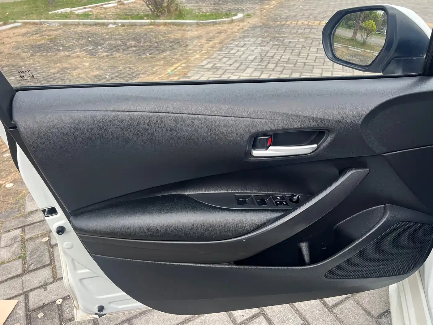 Toyota Levin 2019 185T CVT Progressive Edition China V фото 6