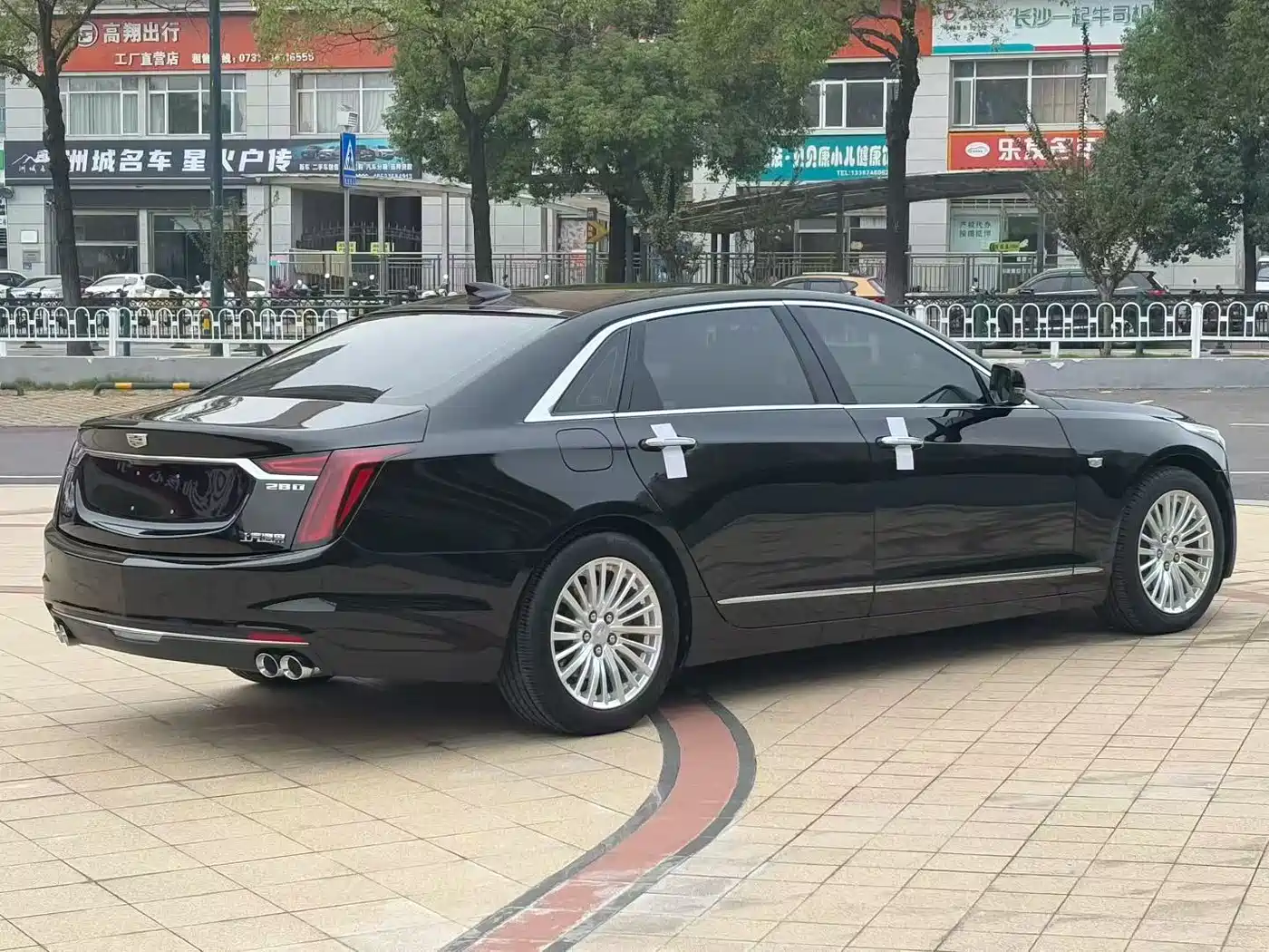 CADILLAC CT6