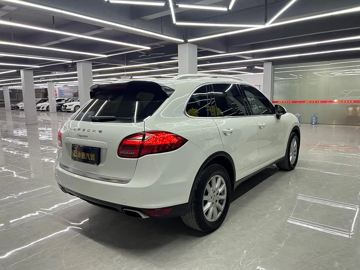 Porsche Cayenne 2011 Cayenne 3.0T фото 4
