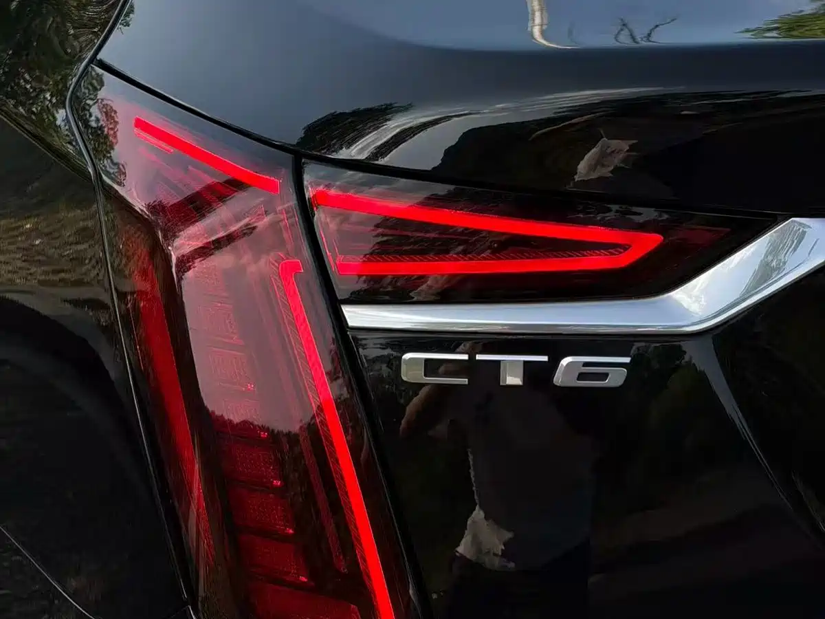 Фото 5 - Cadillac CT6
