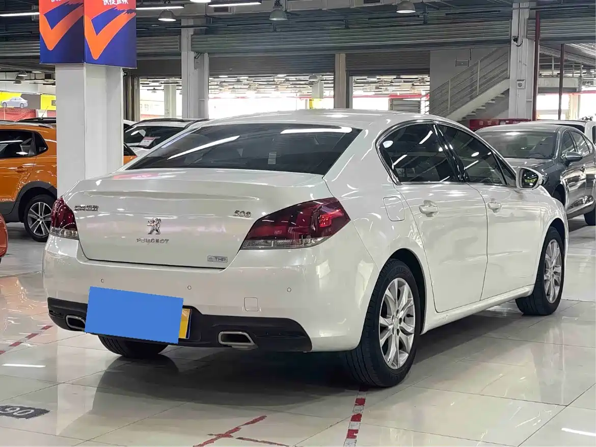 Peugeot 508 2015 1.6THP Auto Excellence Edition фото 6