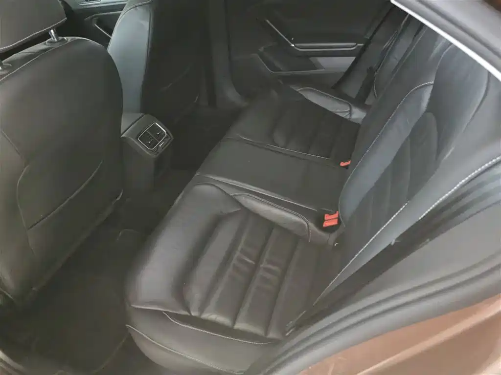 Volkswagen Lamando 2015 280TSI DSG Comfort фото 13