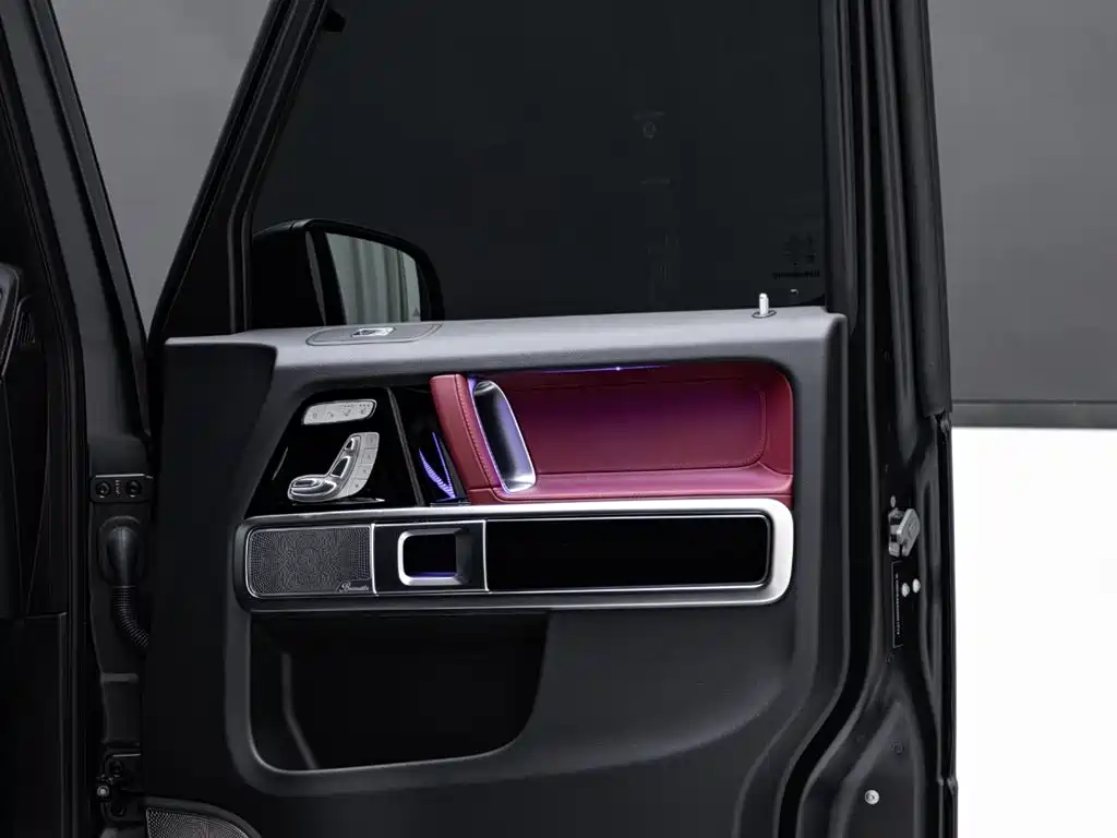 Mercedes-Benz G-Class AMG 2025 AMG G 63 фото 16