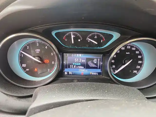 Buick Envision Plus 2017 28T AWD Elite — фото 4