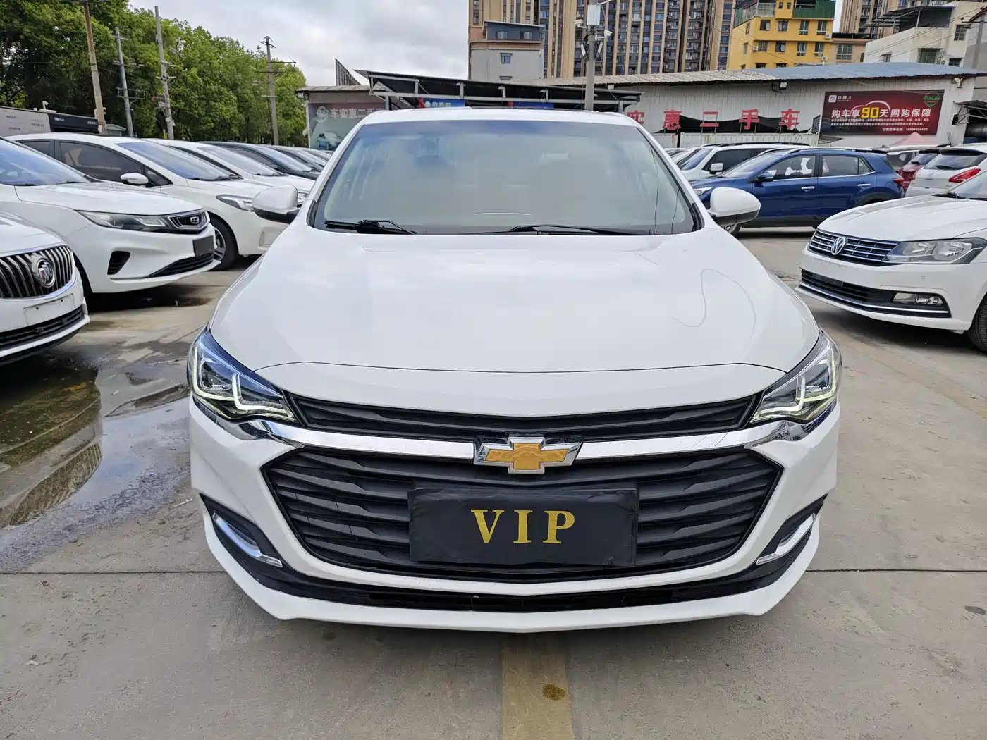 CHEVROLET CRUZE
