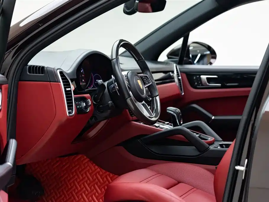 Porsche Cayenne 2022 Cayenne 3.0T Platinum Edition фото 10