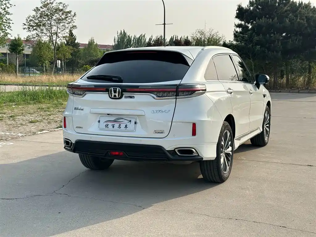 HONDA UR-V