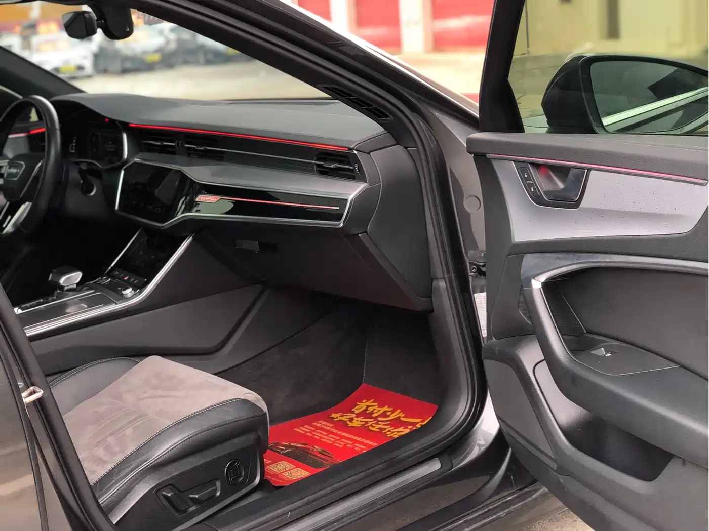 Audi A6L 2020 40 TFSI Luxury Dynamic фото 26
