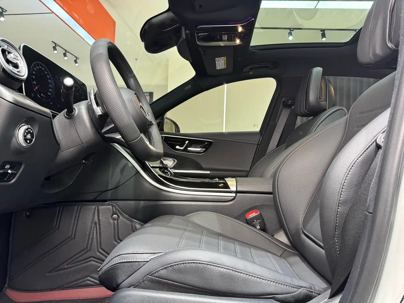 Mercedes-Benz C-Class 2024 Facelift C 260 L Moonlight Sport фото 10