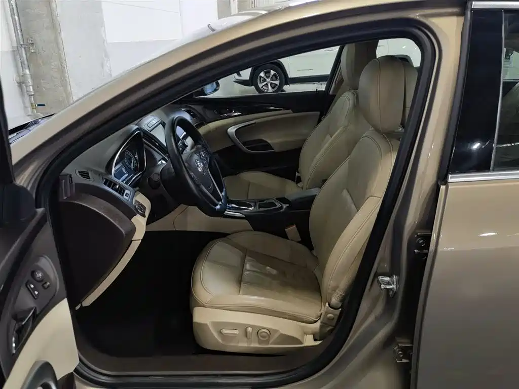 Buick Regal 2014 2.0L Elite Fashion Type фото 10