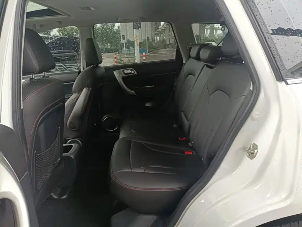Фото 17 - Haval H6