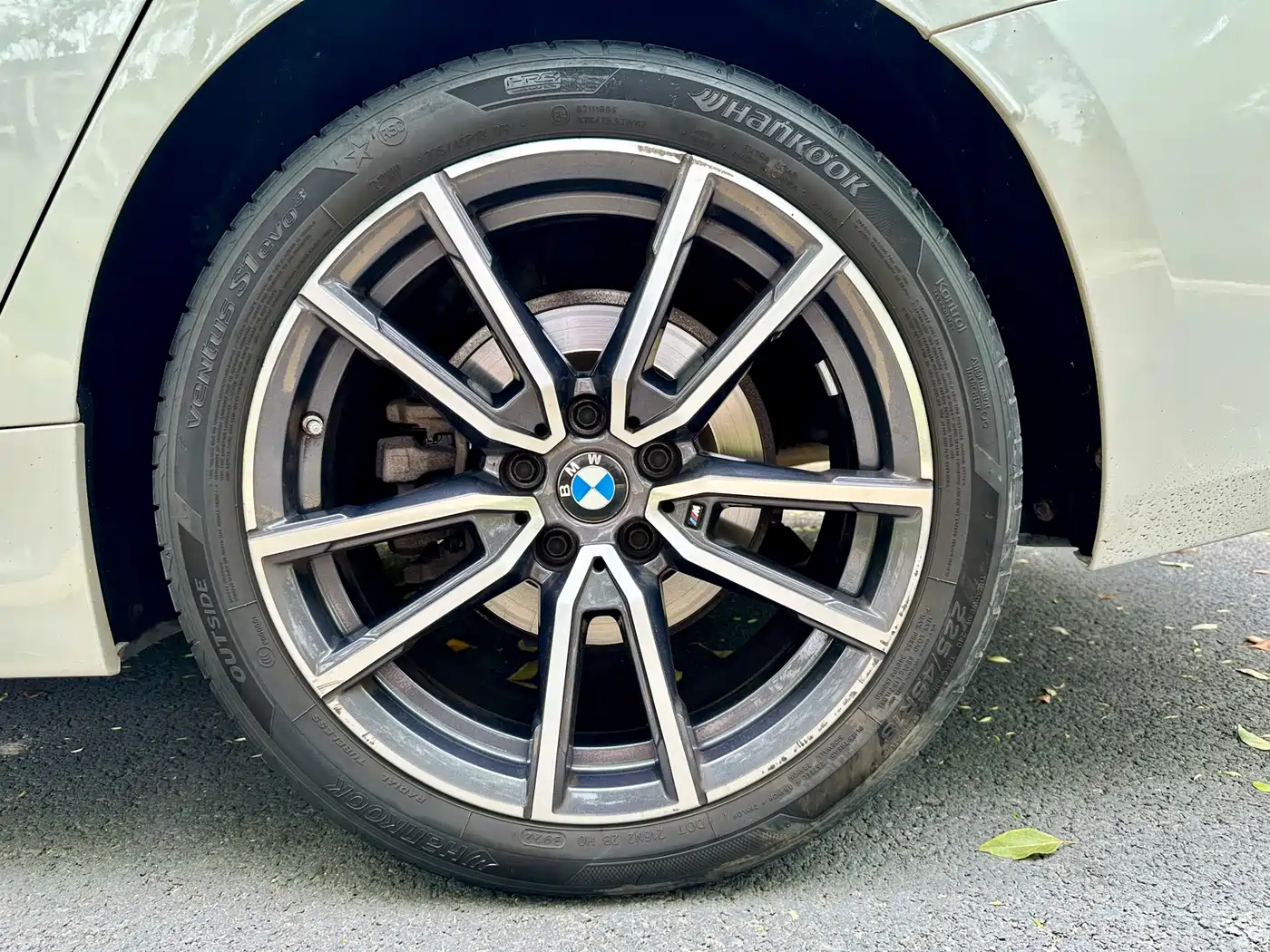 BMW 3 Series 2023 325Li M Sport Package фото 21