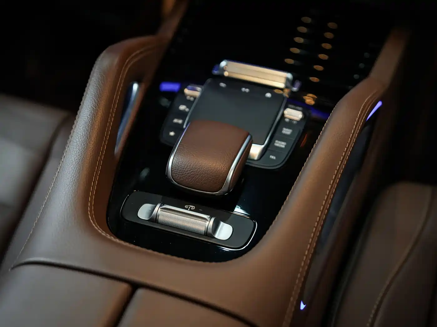 Mercedes-Benz GLE 2024 GLE 350 4MATIC Fashion фото 28