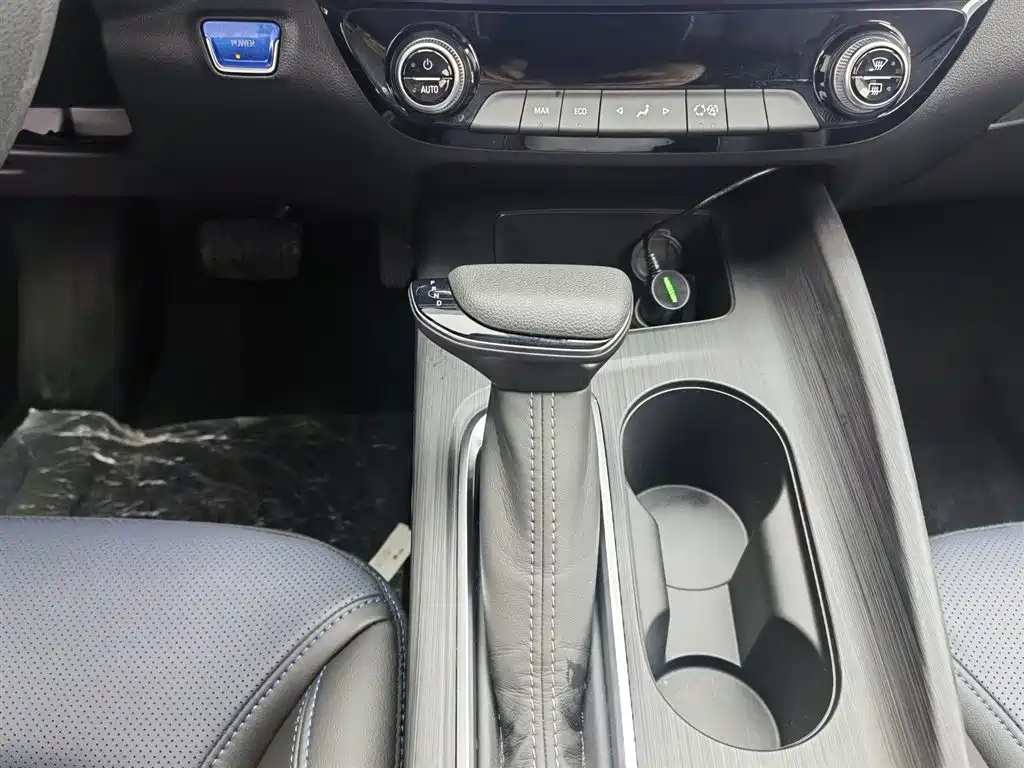 BUICK SLIGHTLY BLUE 6