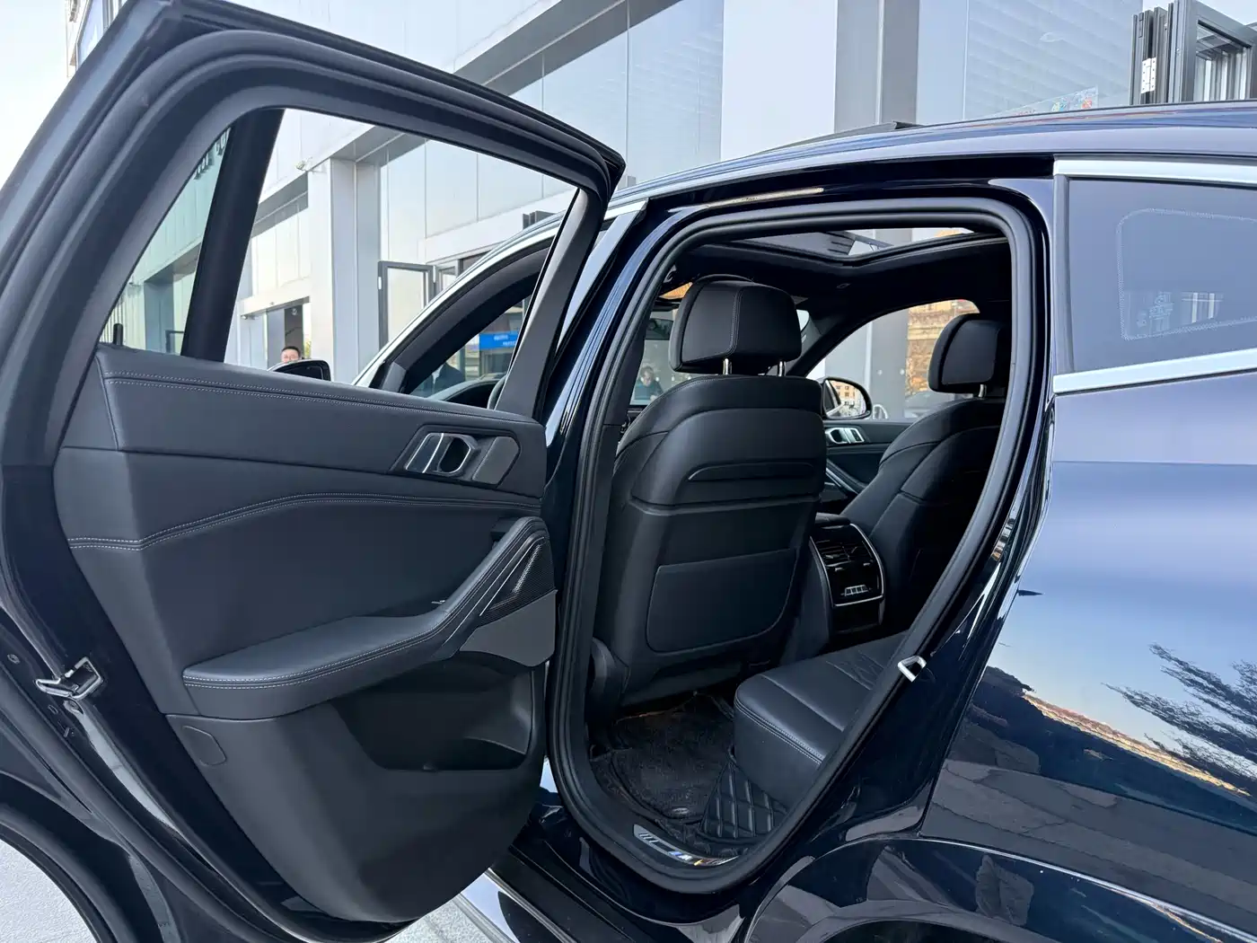 BMW X6 2022 xDrive40i Premium M Sport Package фото 14
