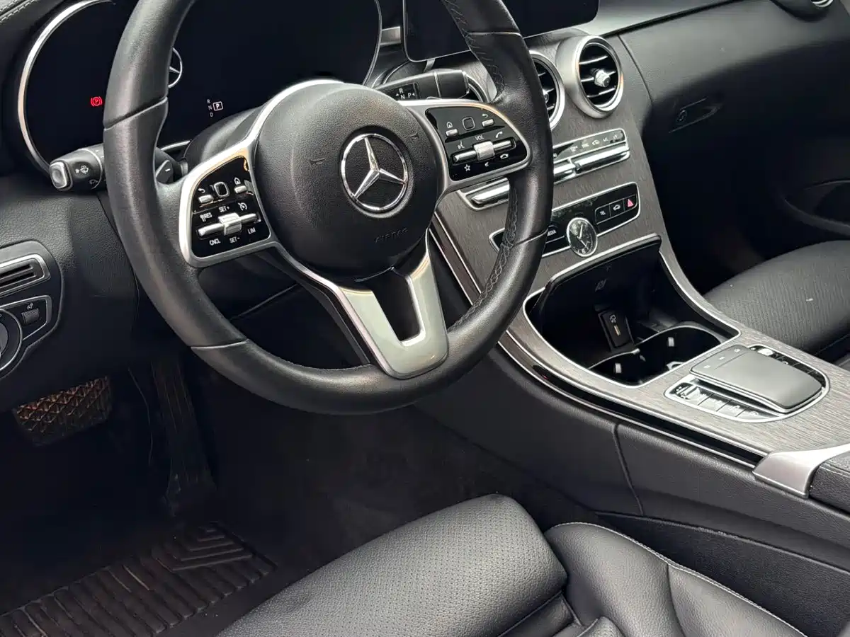 Mercedes-Benz C-Class 2021 C 260 L фото 6