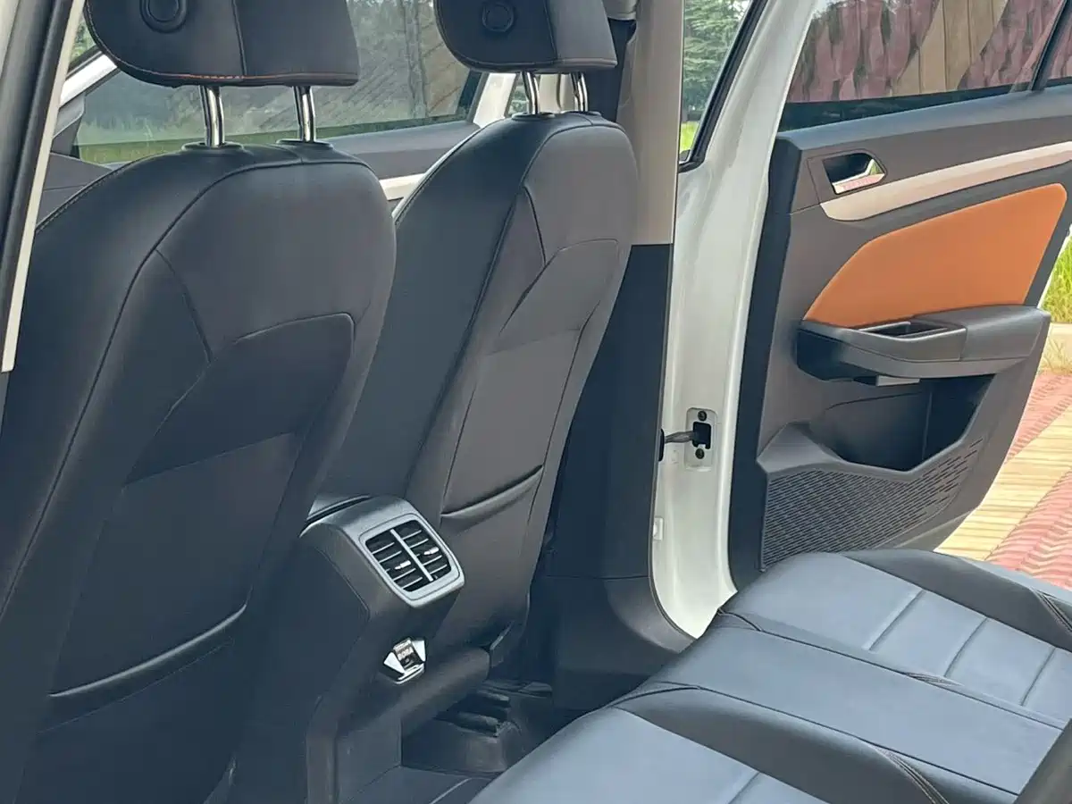Volkswagen Bora 2025 2025 200TSI DSG Joy Ride PRO Edition