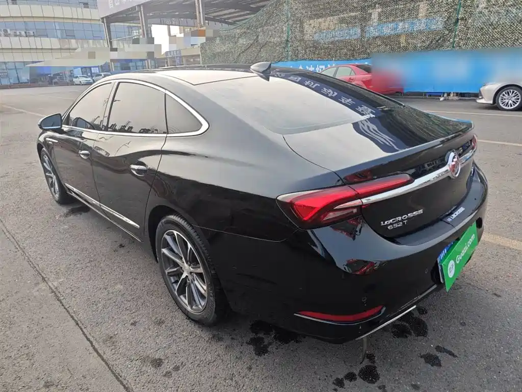 Buick LaCrosse 2022 652T Luxury фото 23