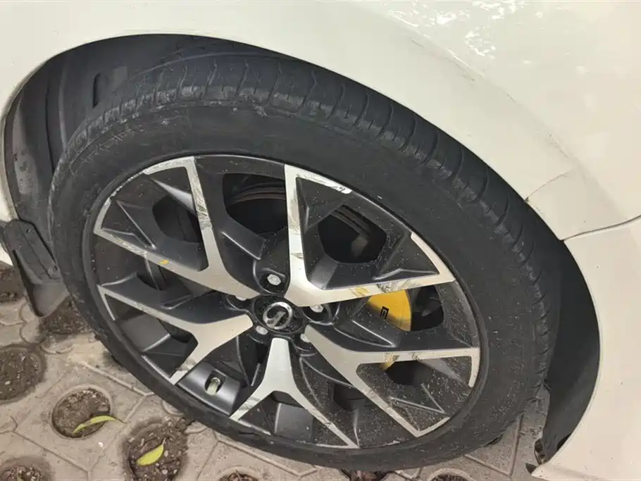 GAC Trumpchi Trumpchi Emkoo 2021 270T DCT J16 Edition фото 6
