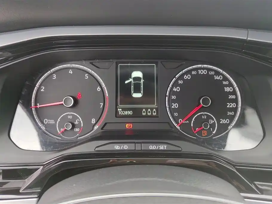 Volkswagen Polo 2019 Plus 1.5L Automatic Colorful Tech Edition фото 14