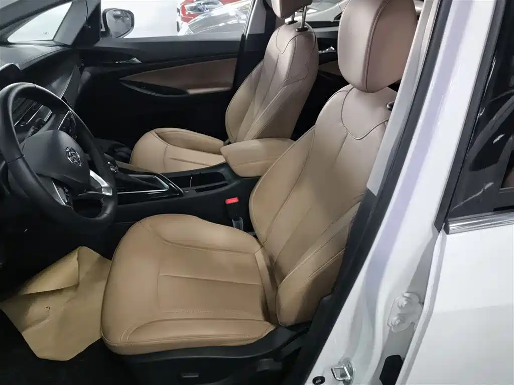 BUICK GL6