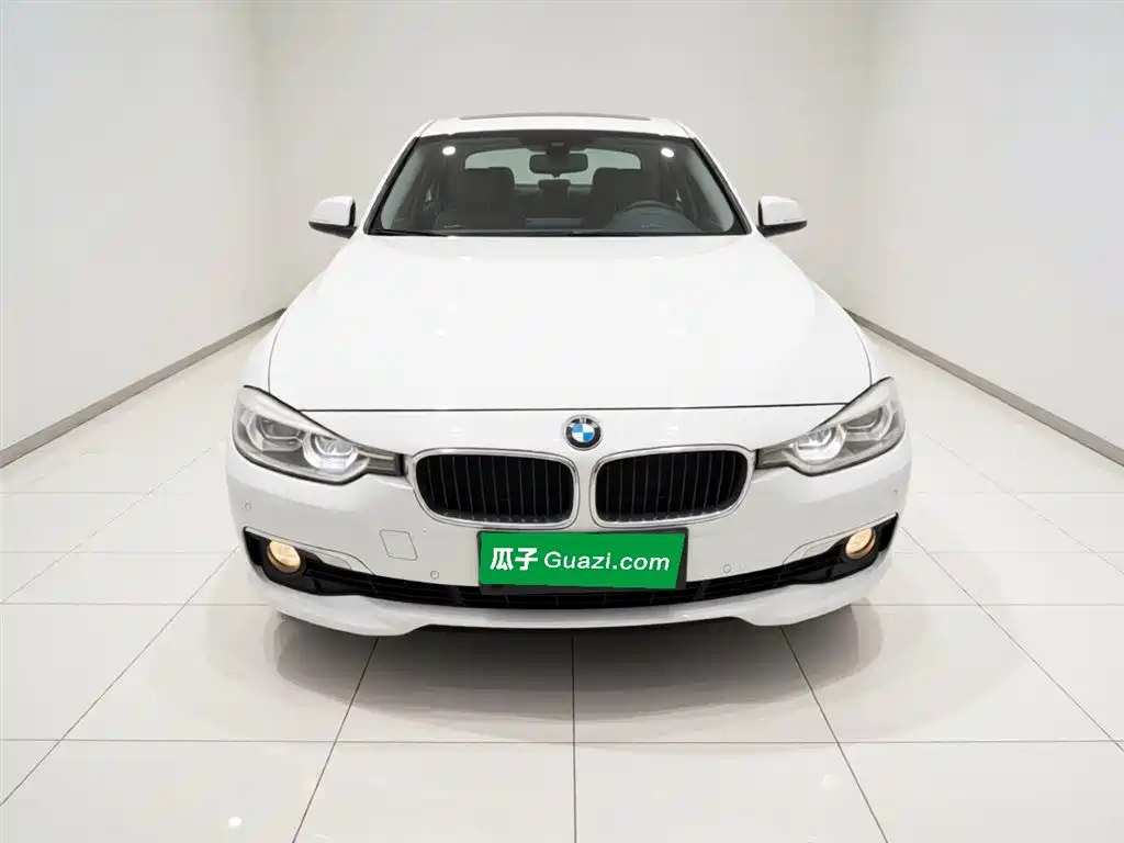 BMW 3 Series 2017 320Li xDrive Fashion фото 3