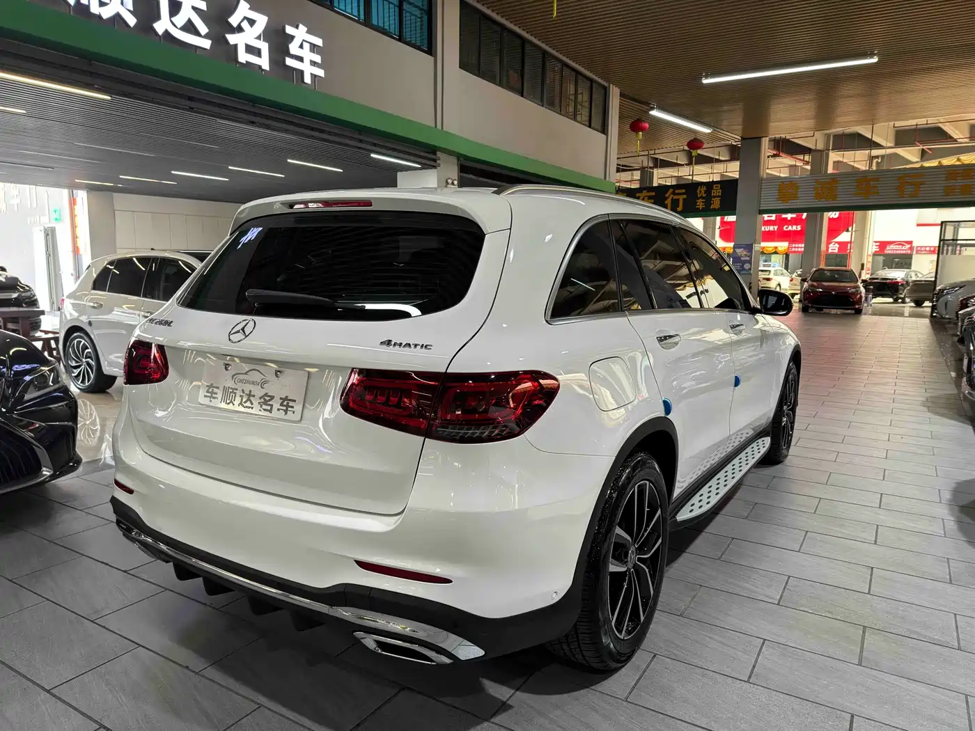 Mercedes-Benz GLC 2021 GLC 260 L 4MATIC Luxury фото 8