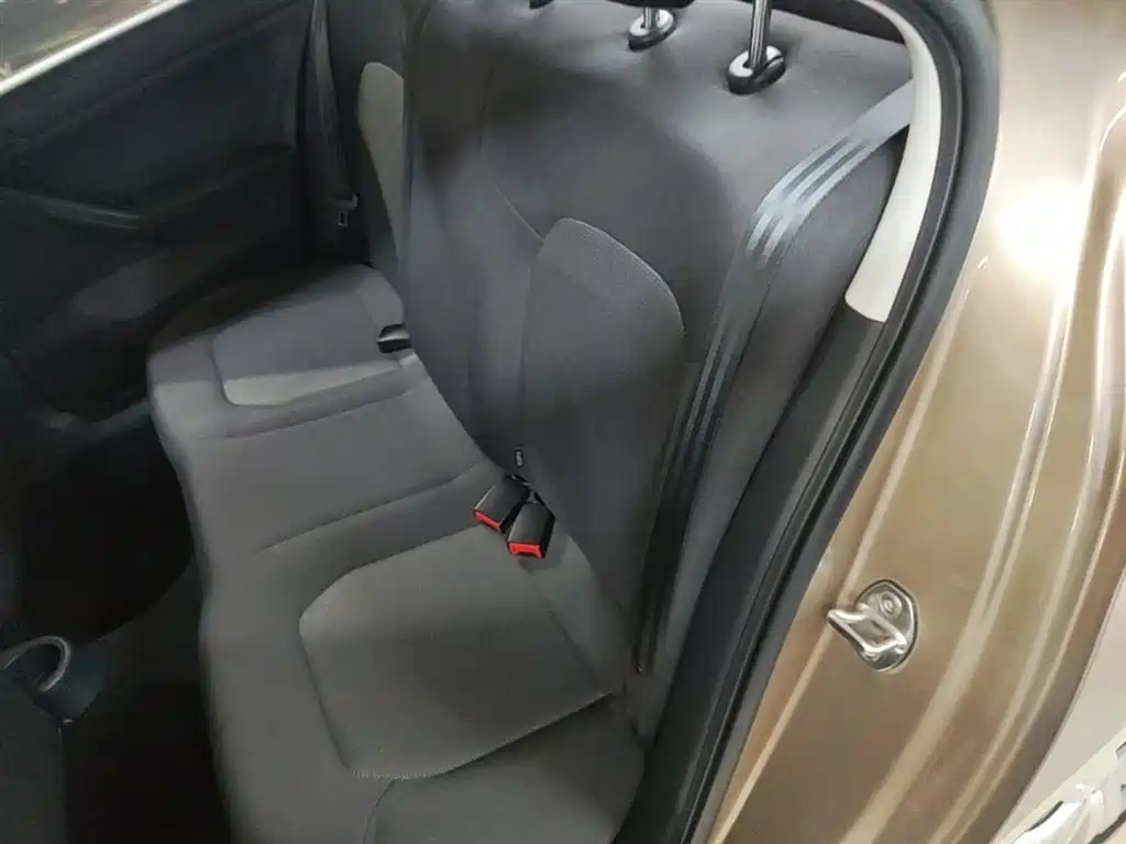Volkswagen Jetta 2017 1.5L Automatic Fashion фото 17