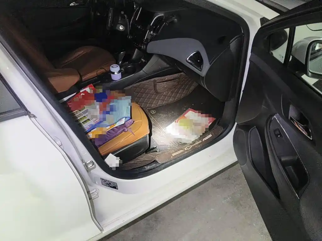 Chevrolet Cruze 2018 2018 320 Automatic Pioneer Sunroof Edition