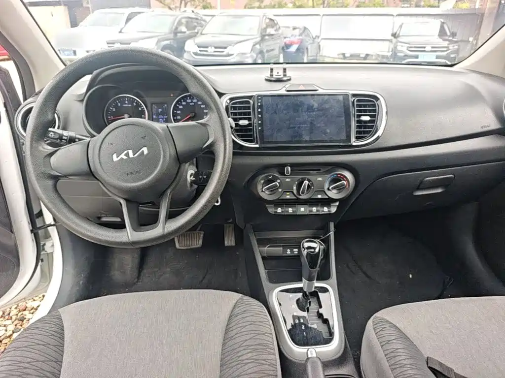 Kia Huan Chi 2022 2020 Facelift 1.4L Auto Comfort Sunroof Edition