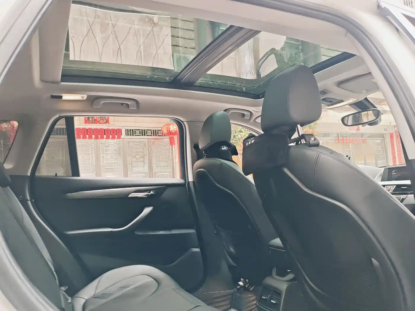 BMW X1 2018 sDrive20Li Leading Model фото 4
