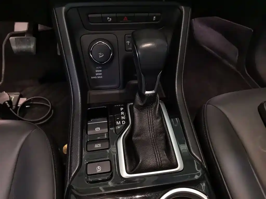 Jeep Commander 2020 2018 2.0T 4WD Ultimate Version China V