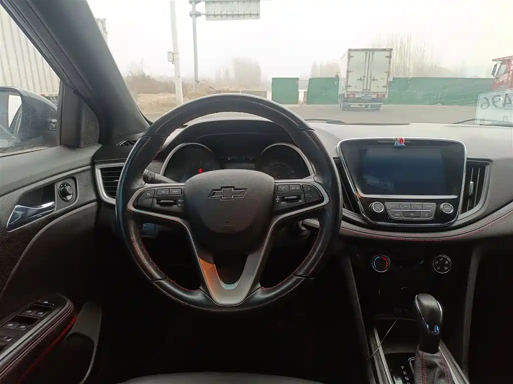 Chevrolet Monza 2022 Mild Hybrid RS 330T Automatic Comfort Edition фото 7