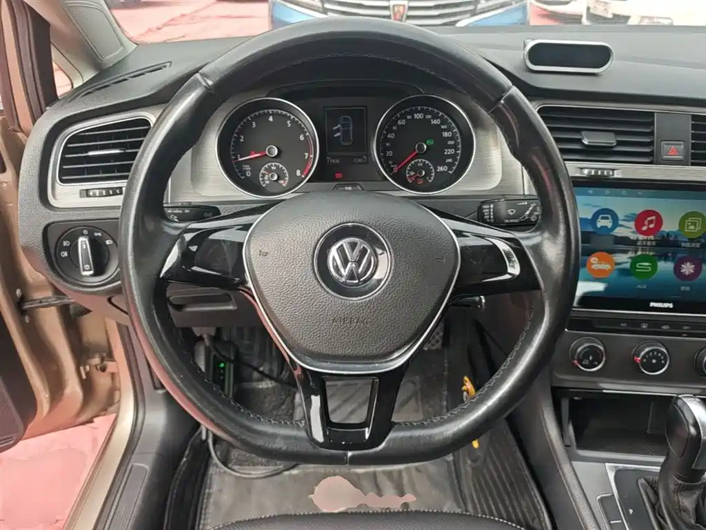 Volkswagen Golf 2015 1.4TSI Automatic Comfort фото 11